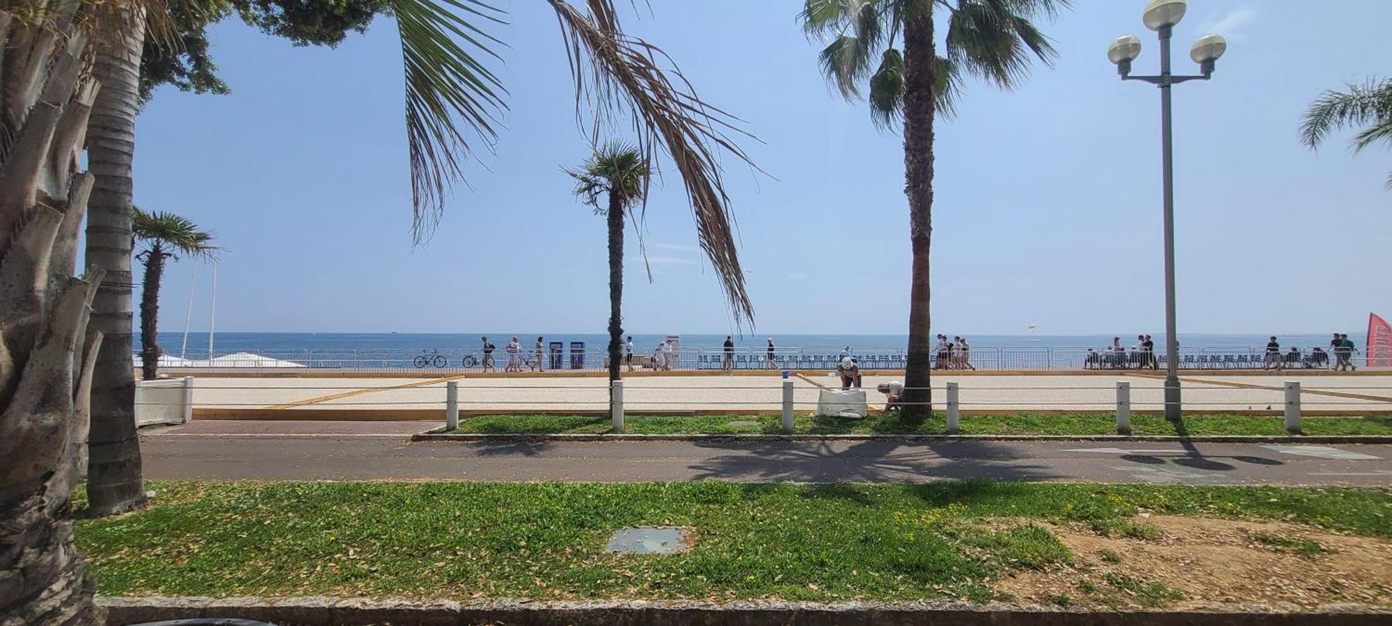Studio Elegant 4 Couchages Front De Mer Clim Parking Privatif Wifi Nizza Kültér fotó